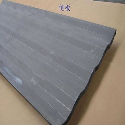 集装箱侧板
